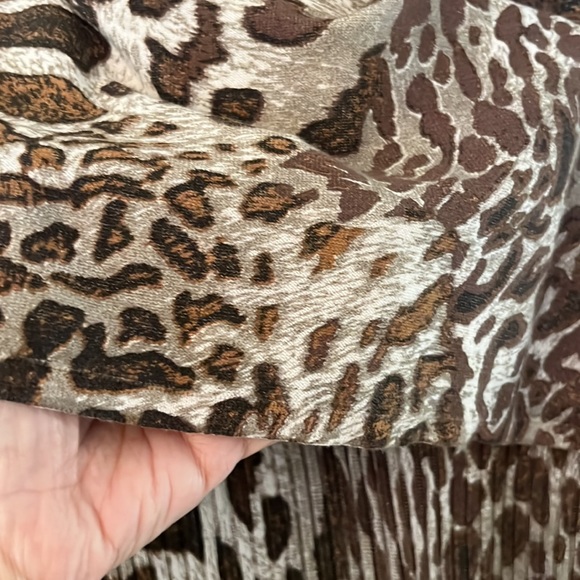 Alberto Makali Leopard pleated Cardigan - Picture 9 of 10